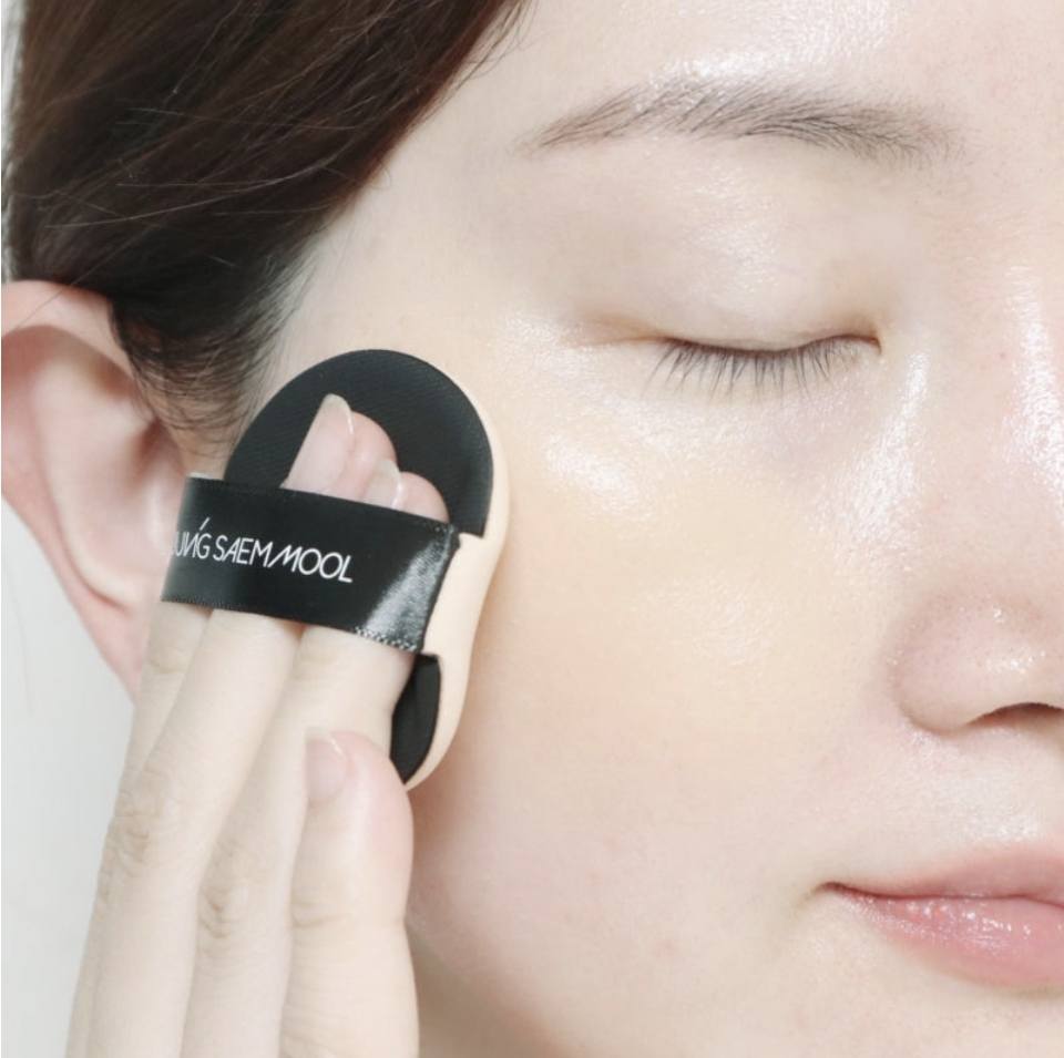 JUNGSAEMMOOL Essential Skin Nuder Cushion (Nhẹ)