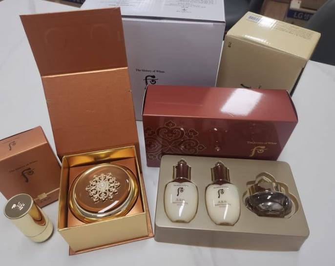 Coffret coussin anti-âge Whoo Luxury Cheongidan + 1 recharge + Mini coffret radiant Cheongidan