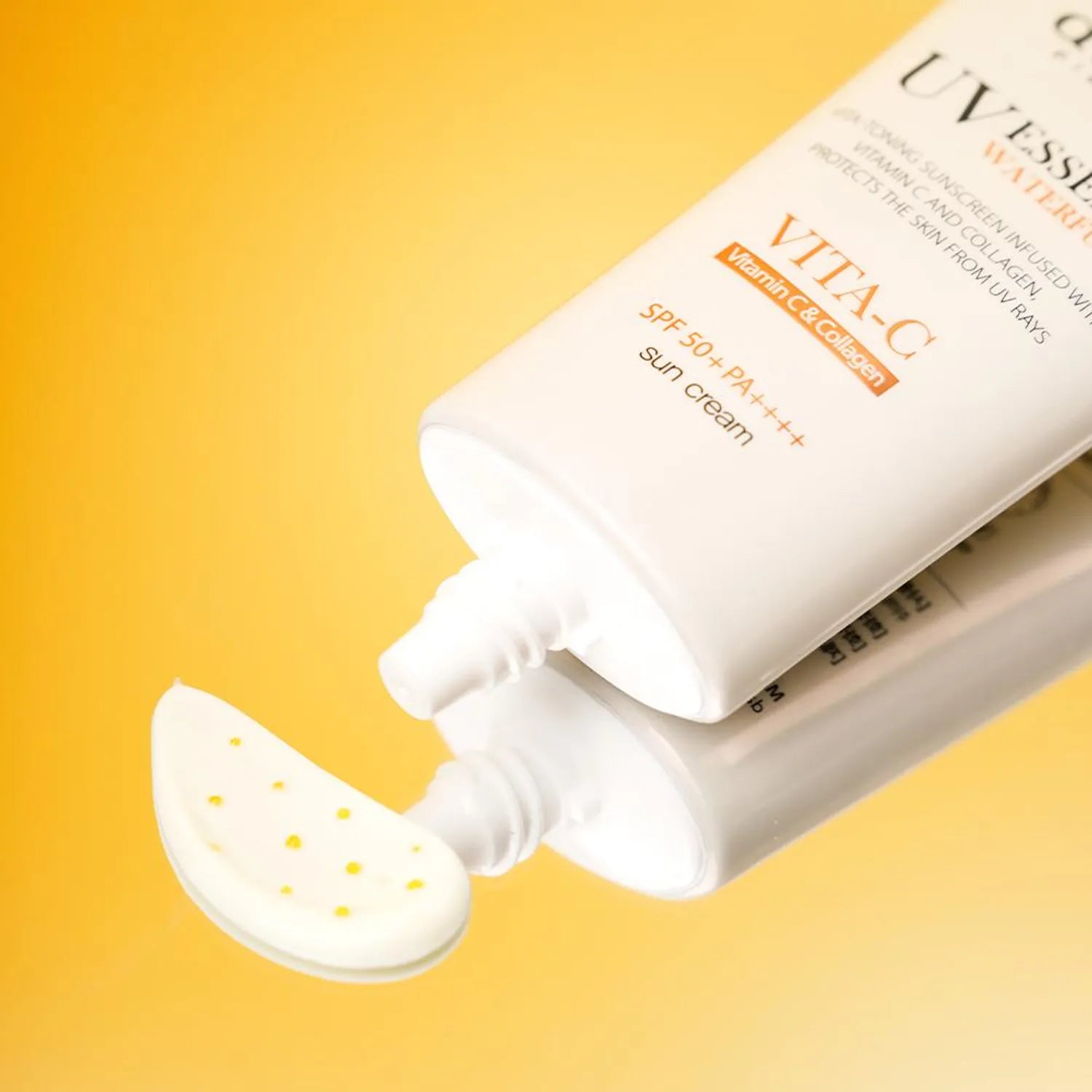 d’Alba Waterfull UV Essence Vitamin C & Collagen 50ml SPF 50+ PA ++++