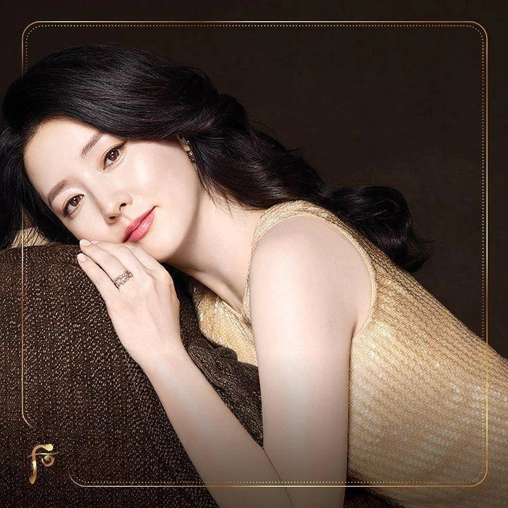 The History of Whoo Gongjinhyang Seol Brightening Peeling Gel 1ml x 120 pcs