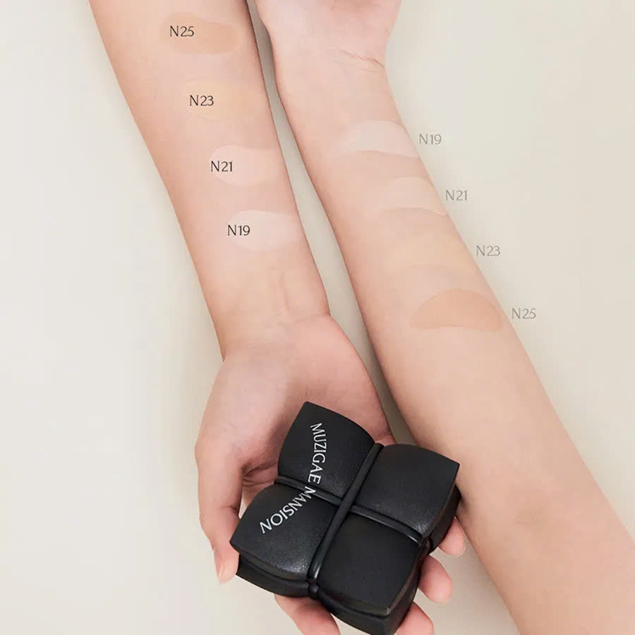 MUZIGAE MANSION - Coffret Coussin Mat Élégant 15 g + Recharge 15 g N21